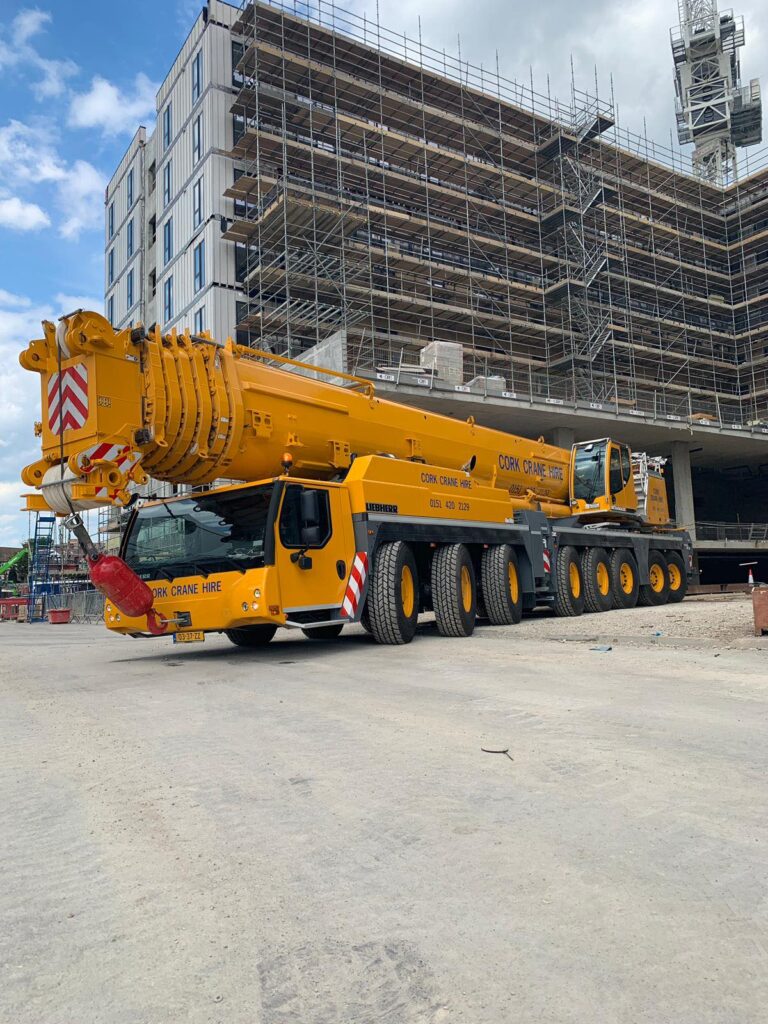 LIEBHERR YELLOW